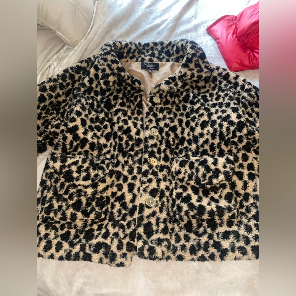 Fuzzy leopard jacket